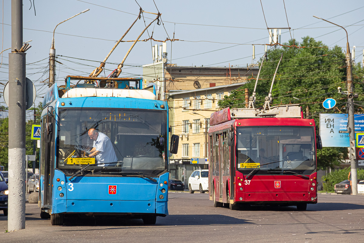 Тула, Тролза-5265.00 «Мегаполис» № 3; Тула, Тролза-5265.00 «Мегаполис» № 37