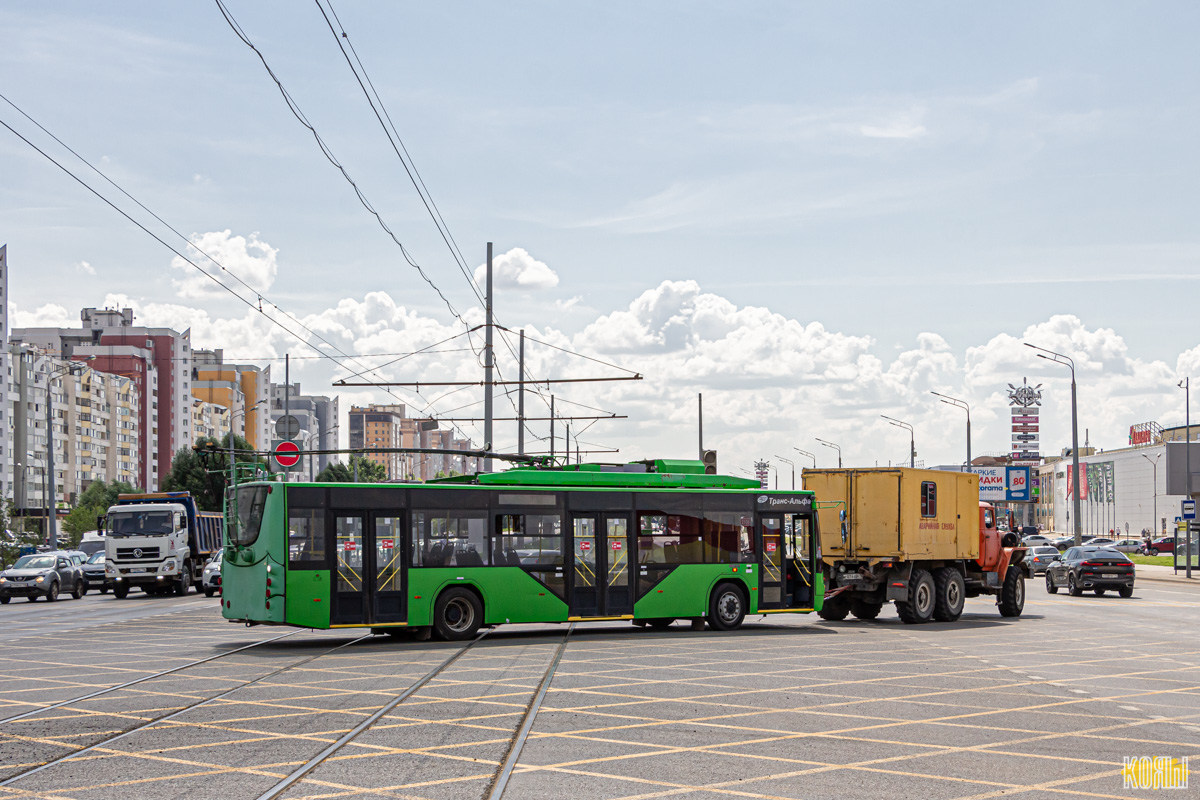 Казань, ВМЗ-5298.01 «Авангард» № 2106