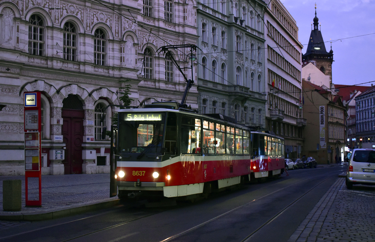 Прага, Tatra T6A5 № 8637