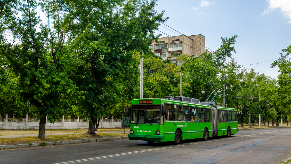 Киев, Киев-12.03 № 4040