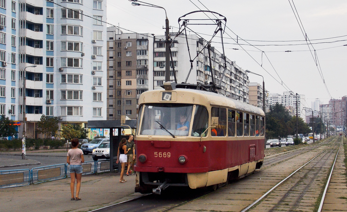 Kiev, Tatra T3SU Nr. 5669