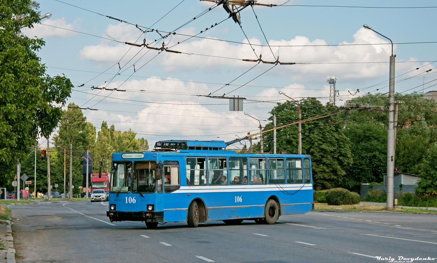 Полтава, ЮМЗ Т2 № 106