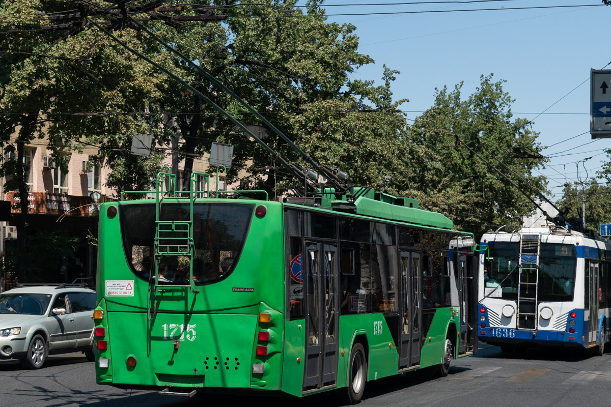 Бишкек, ВМЗ-5298.01 «Авангард» № 1715