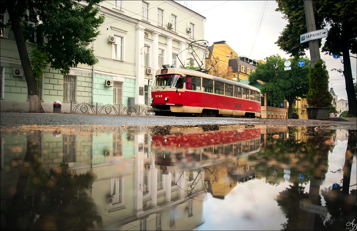Киев, Tatra T3SU № 5745