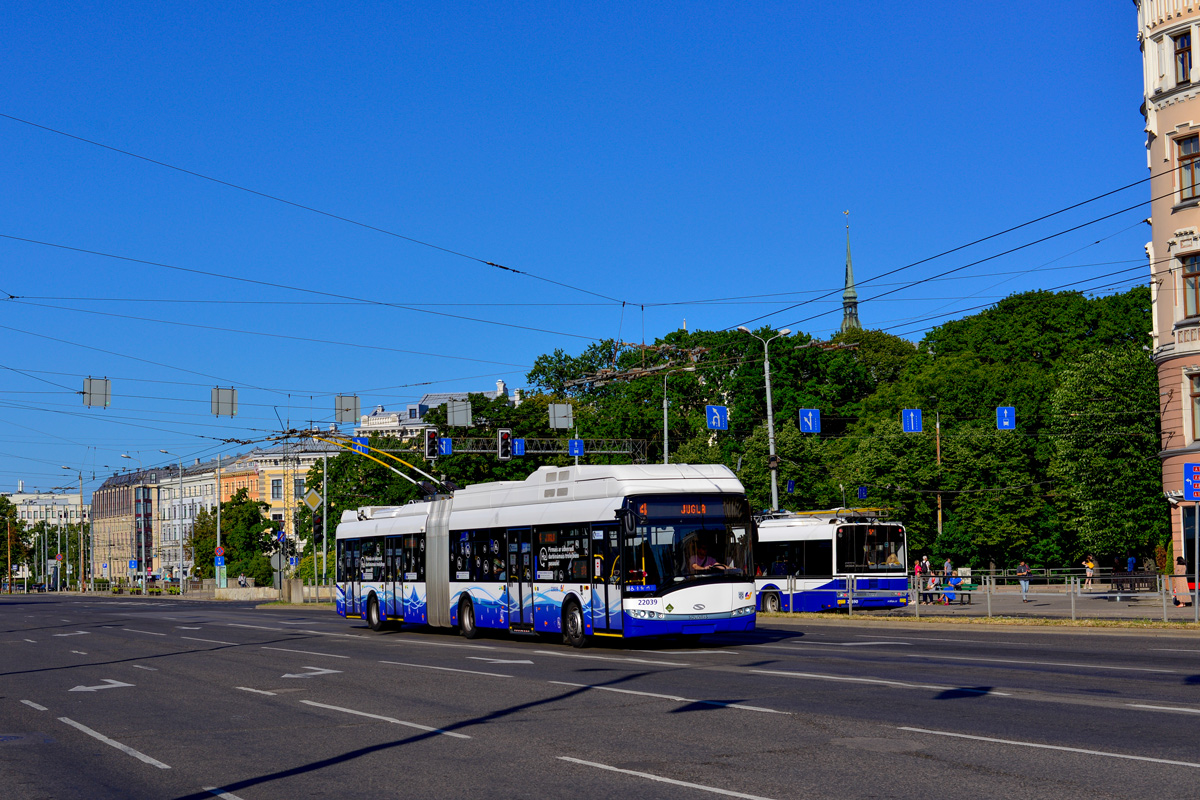 Рига, Solaris Trollino III 18,75 H2 № 22039
