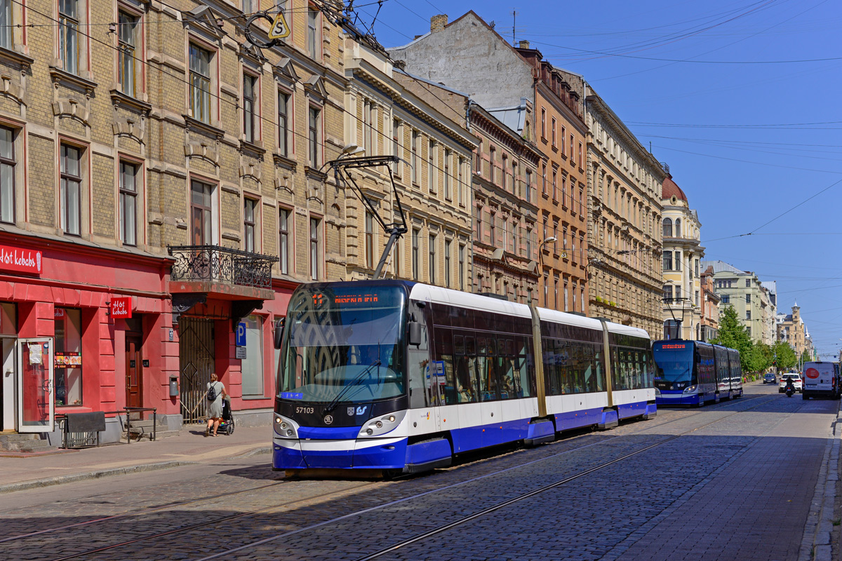 Рига, Škoda 15T ForCity Alfa Riga № 57103