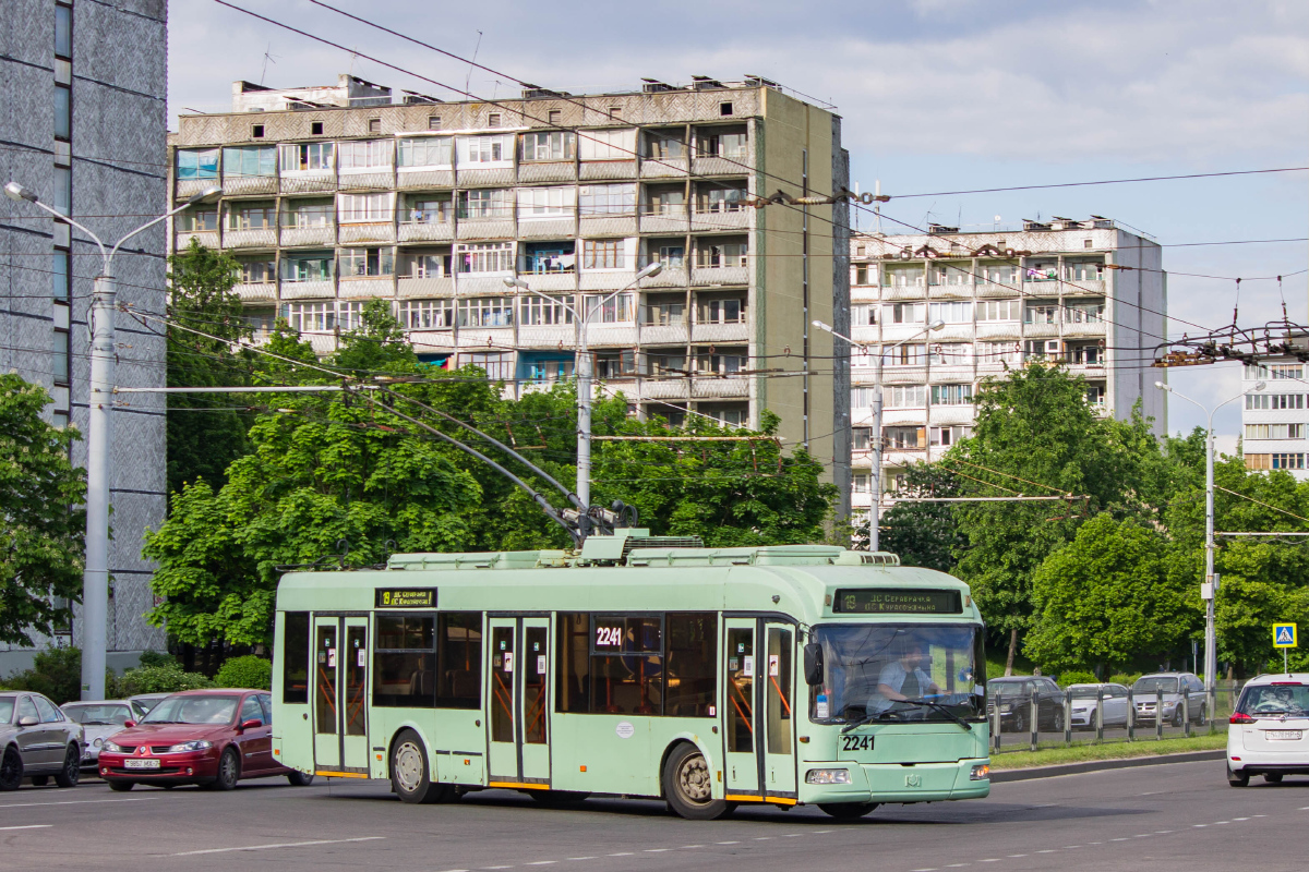 Минск, БКМ 321 № 2241