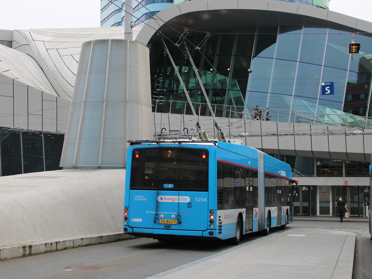 Арнем, Hess SwissTrolley 4 (BGT-N1D) № 5254