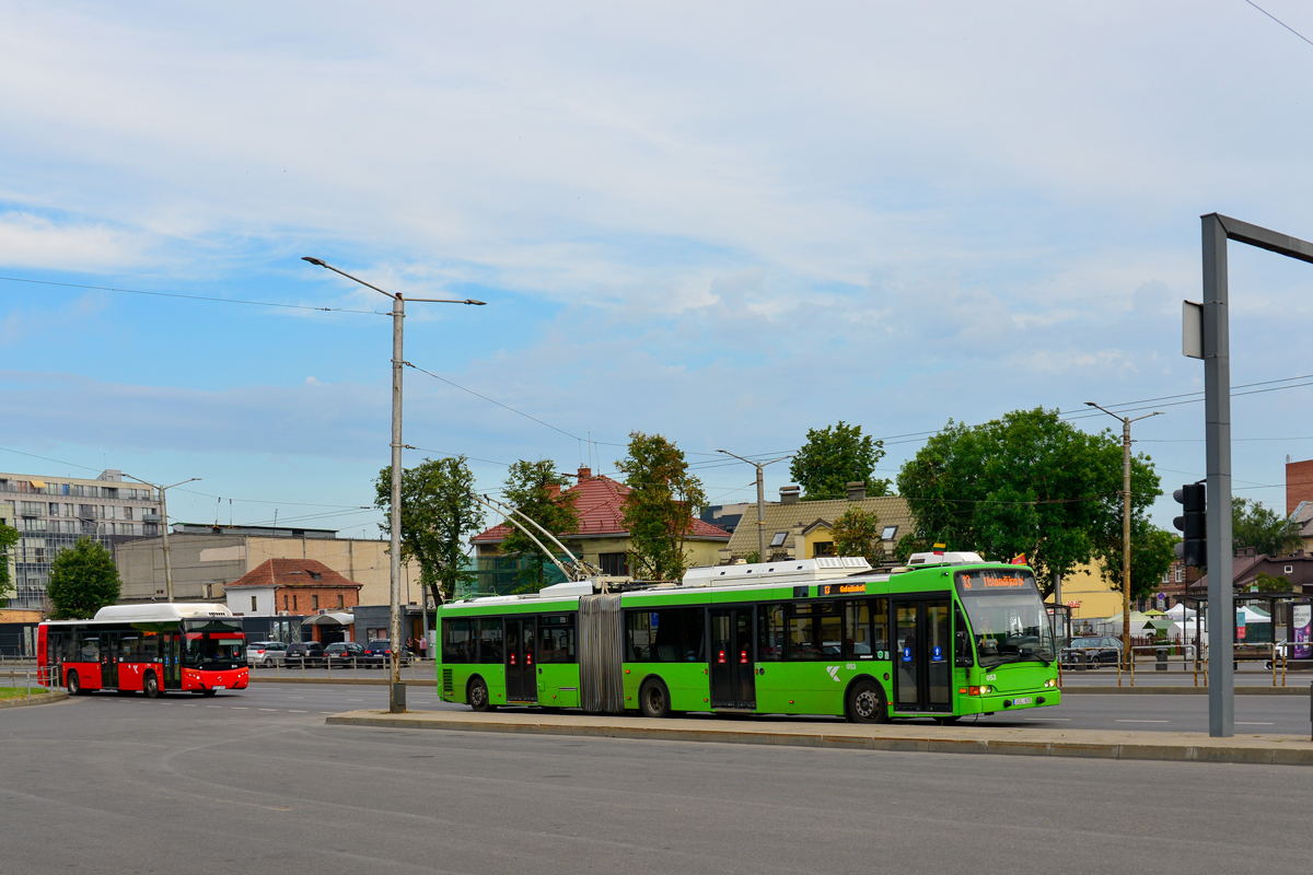 Kaunas, Berkhof Premier AT18 # 053