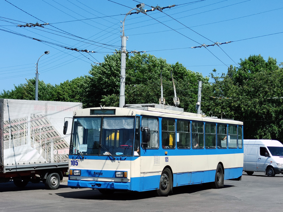 Ровно, Škoda 14Tr89/6 № 105