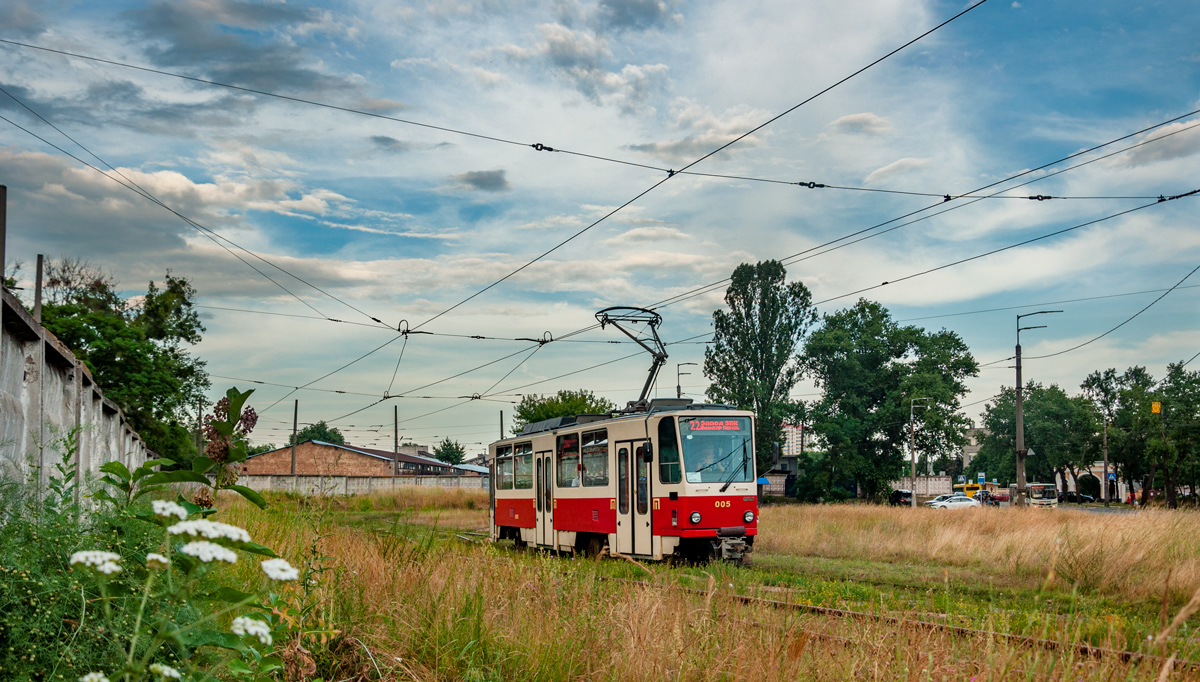 Kijiva, Tatra T6A5 № 005