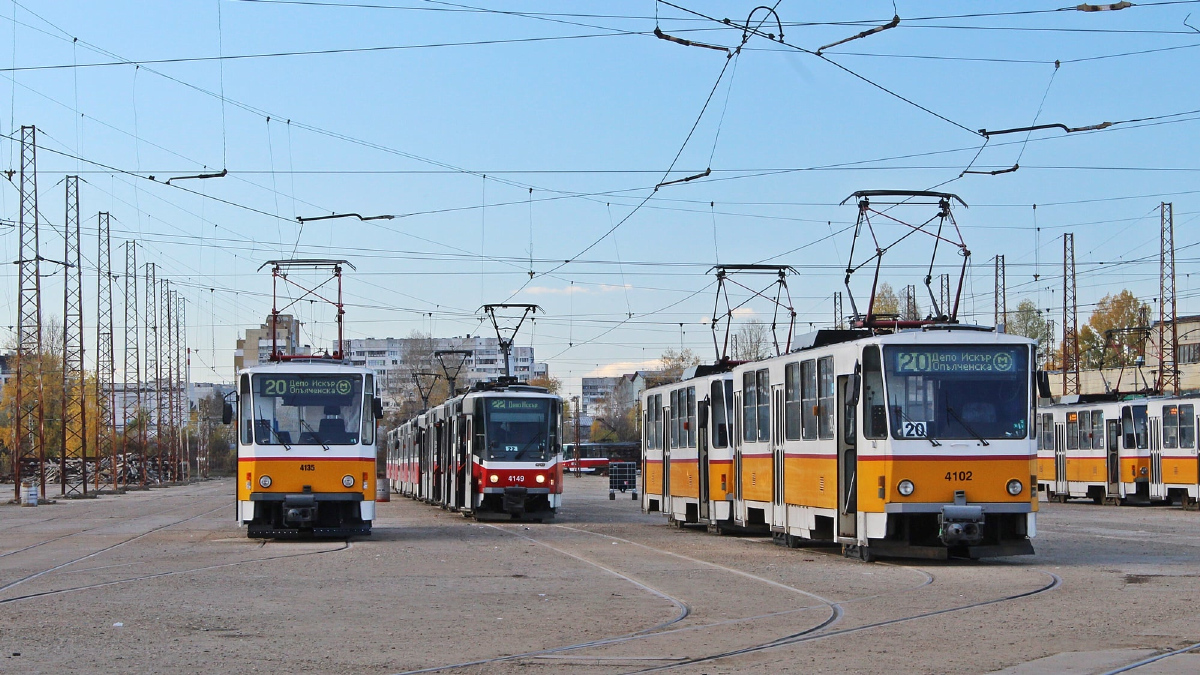 Sofia, Tatra T6B5B N°. 4135; Sofia, Tatra T6B5B N°. 4102; Sofia — Tram depots: [4] Iskar