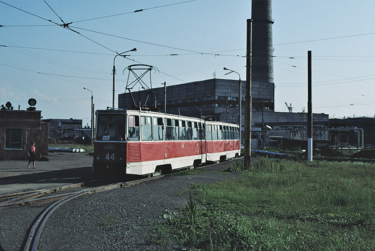 Nizhniy Tagil, 71-605 (KTM-5M3) Br. 44; Nizhniy Tagil, 71-605 (KTM-5M3) Br. 45