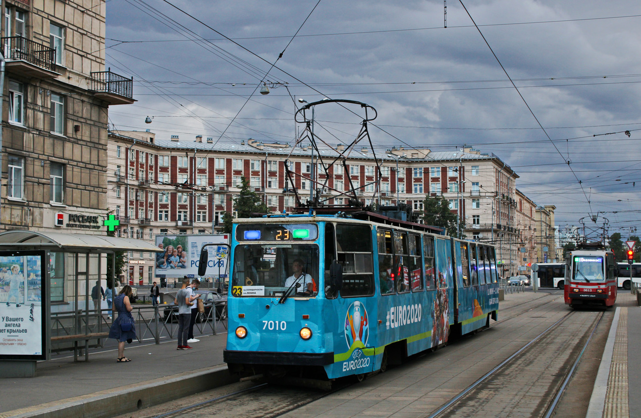 Санкт-Петербург, ЛВС-86К № 7010