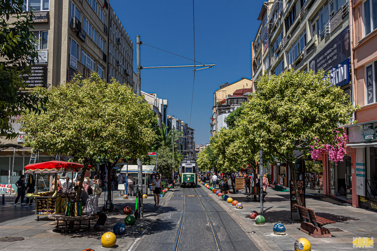 Стамбул — Узкоколейная трамвайная линия T3 (Kadıköy — Moda) — Разные фотографии