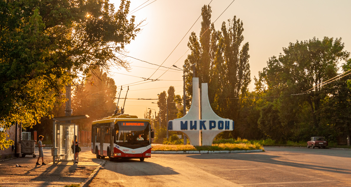 Одесса, БКМ 321 № 0037