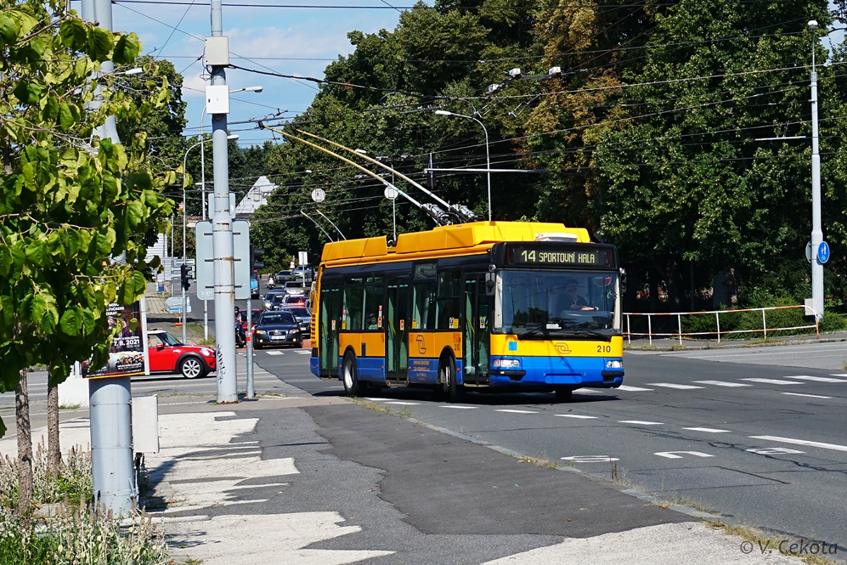 Злин, Škoda 24Tr Irisbus Citybus № 210
