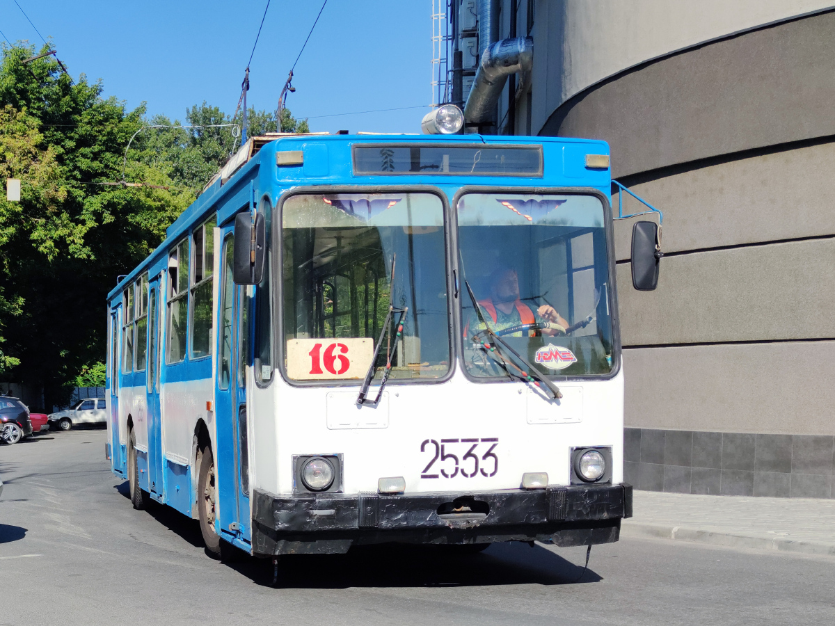 Днепр, ЮМЗ Т2 № 2533
