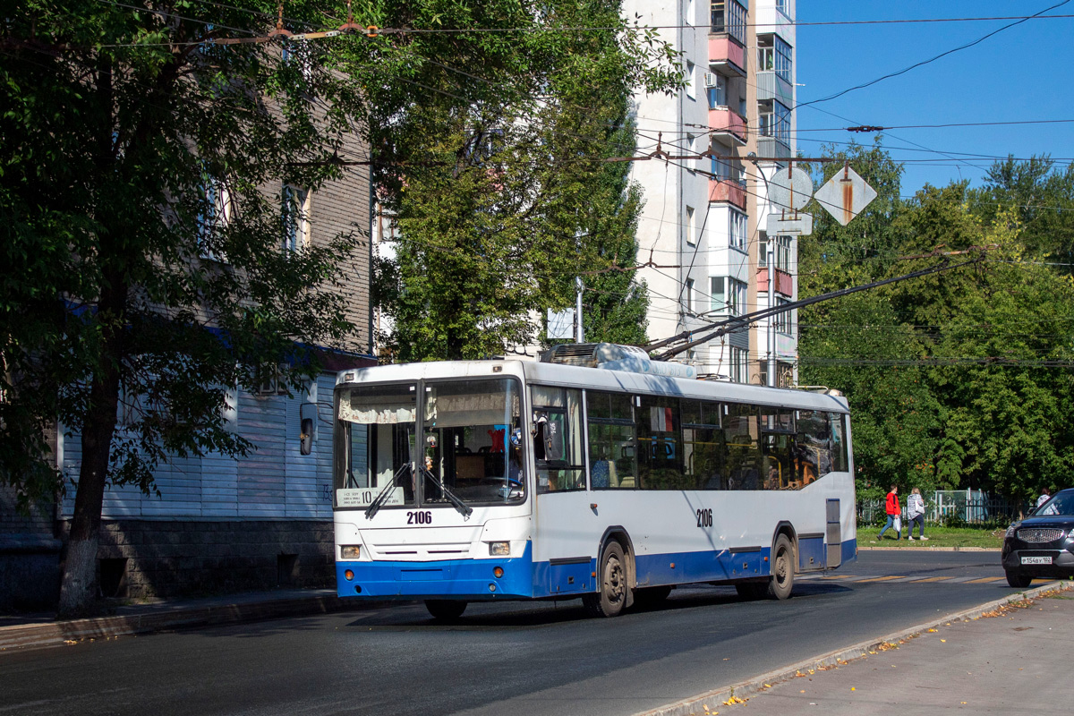 Ufa, NefAZ-BTZ 52765A # 2106