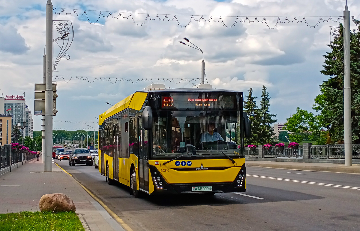 Минск, МАЗ-303Е10 № 039240