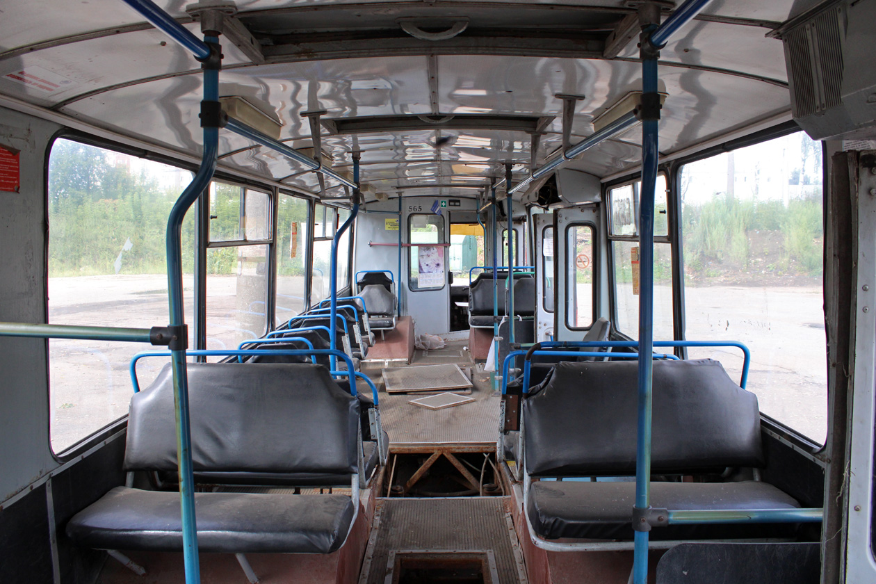 Киров, ЗиУ-682Г [Г00] № 565