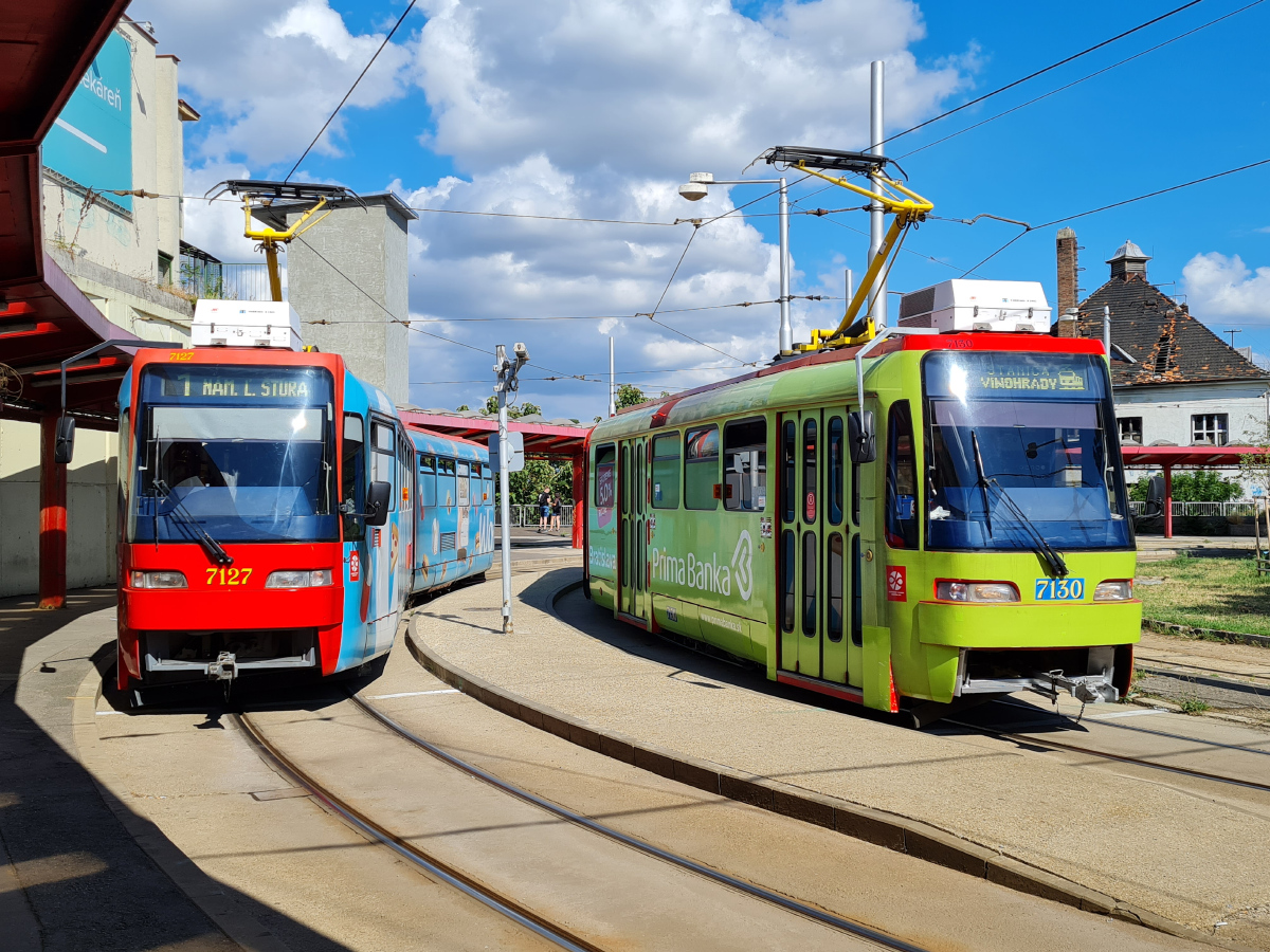 Братислава, Tatra K2S № 7127; Братислава, Tatra K2S № 7130