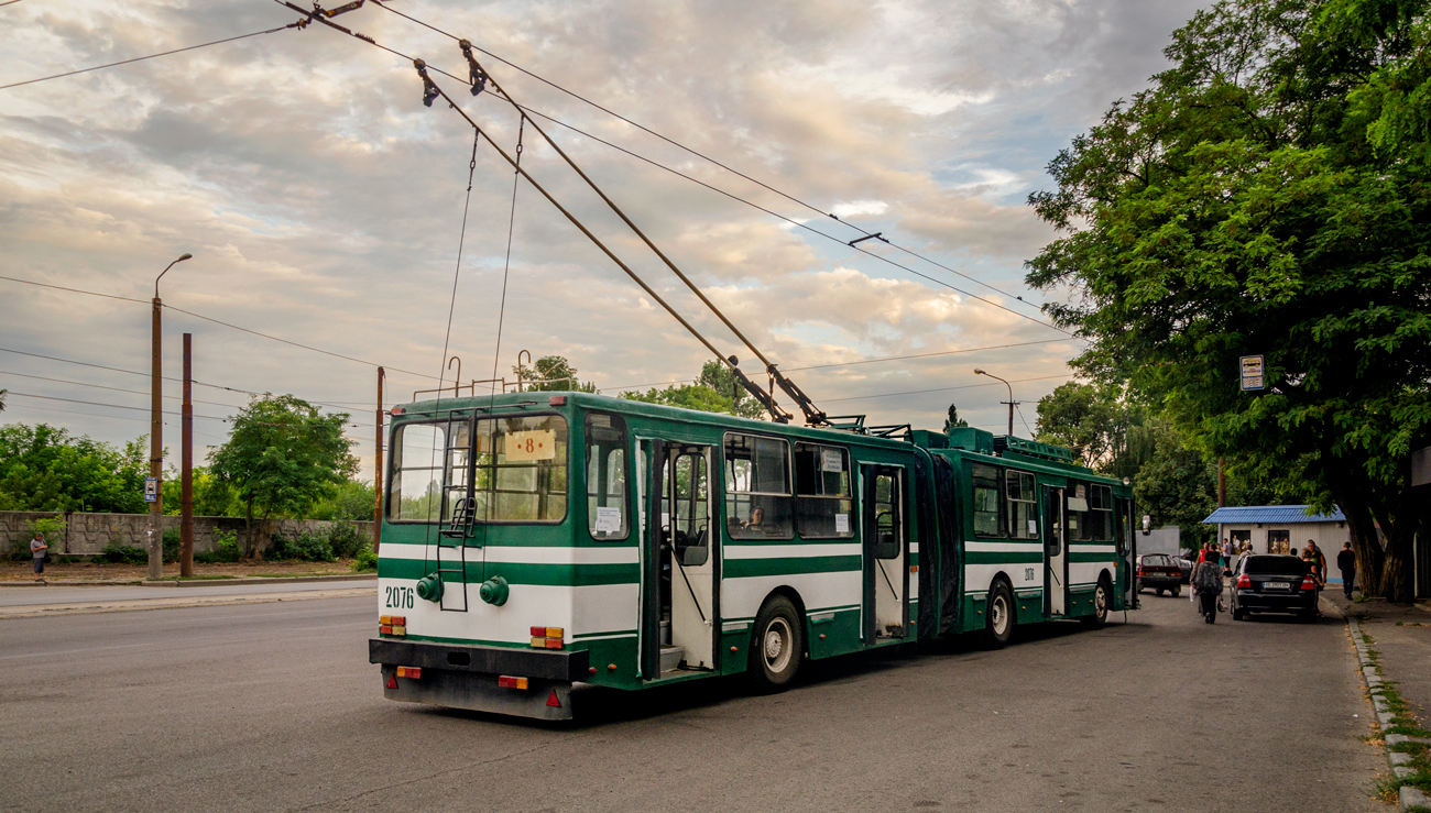 Днепр, ЮМЗ Т1 № 2076