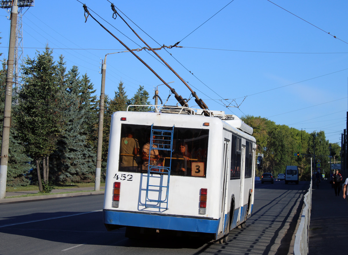 Киров, БТЗ-52764Р № 452