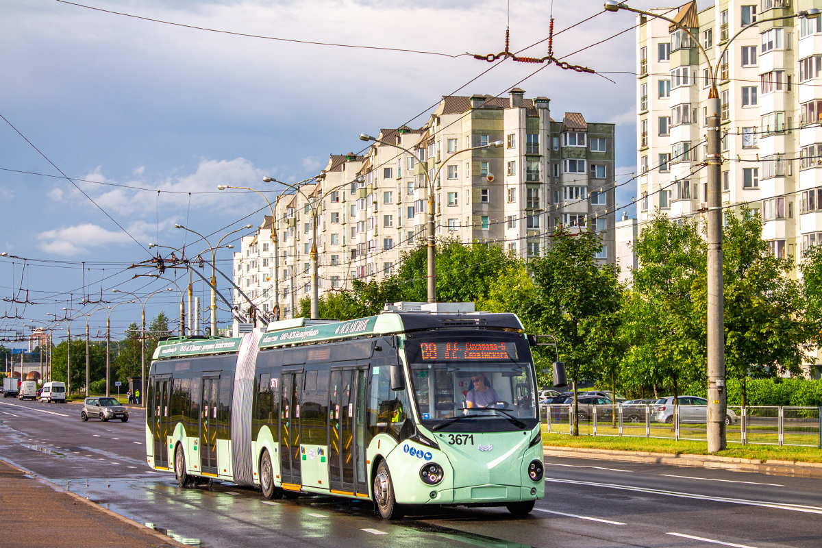 Минск, БКМ 43300D № 3671