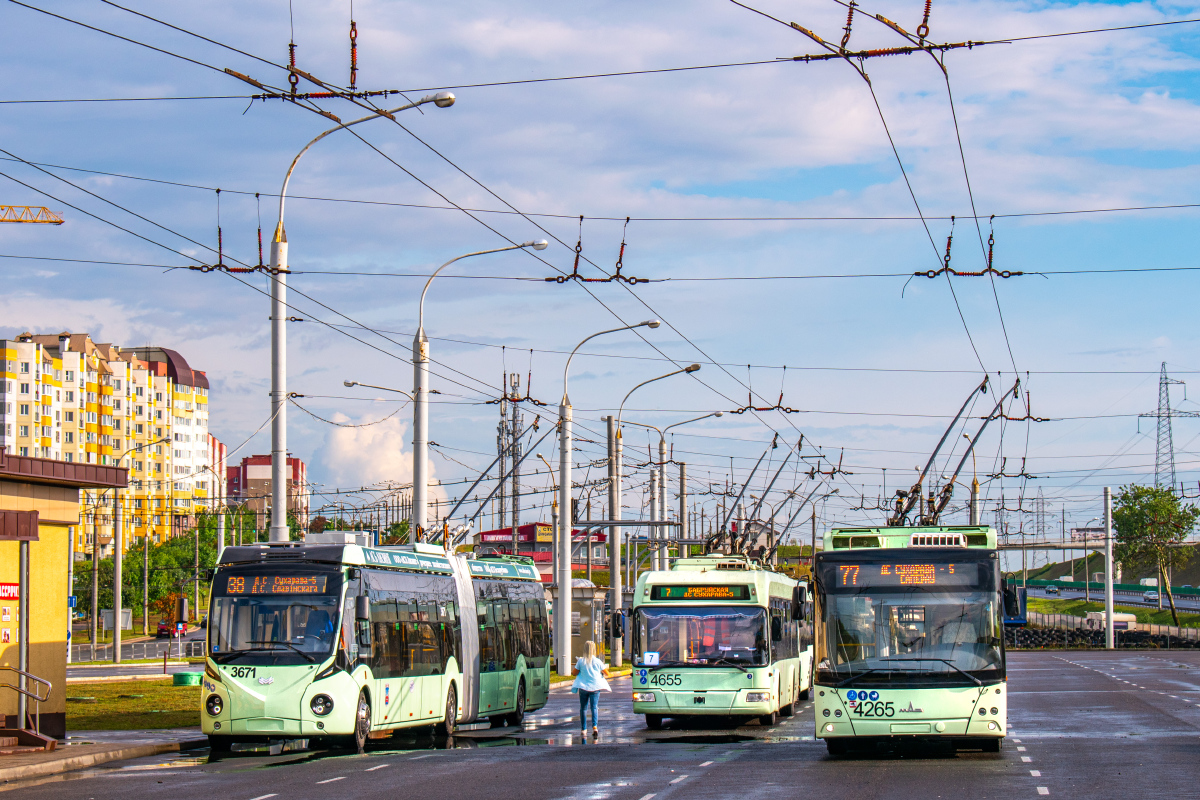 Минск, БКМ 43300D № 3671; Минск, МАЗ-203Т70 № 4265