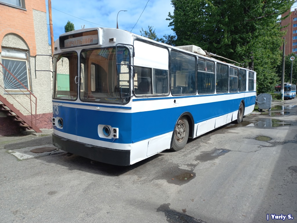 Хмельницкий, ЗиУ-682В № 173