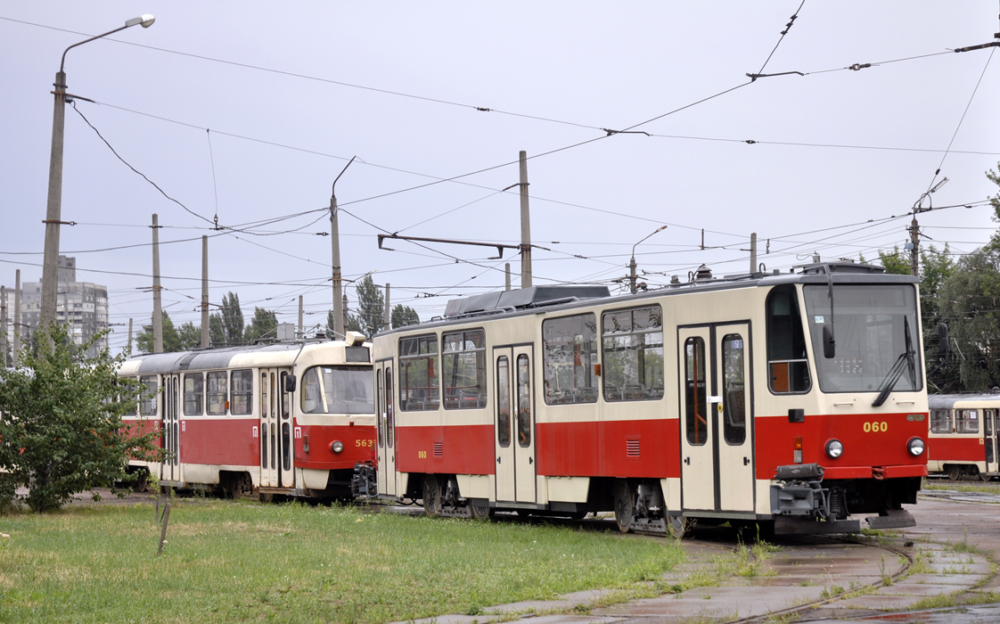 Киев, Tatra T6A5 № 060