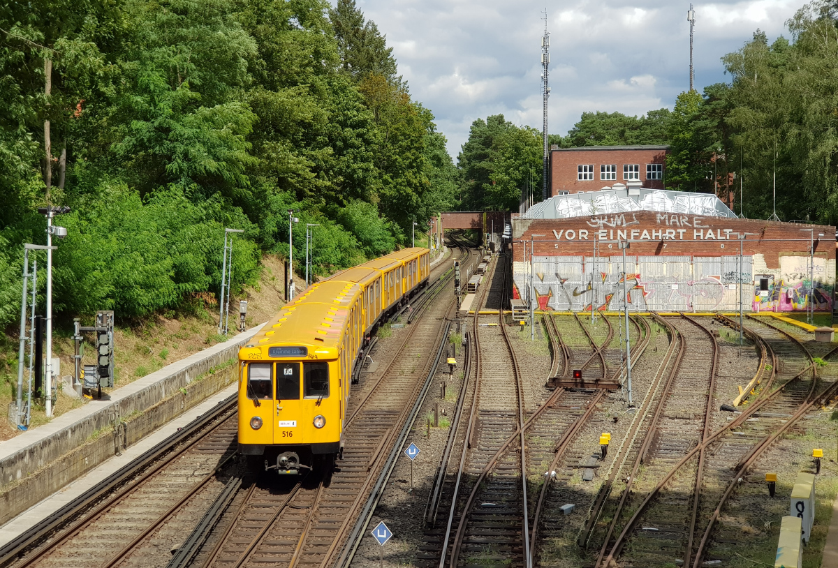 Берлин, BVG A3E № 516