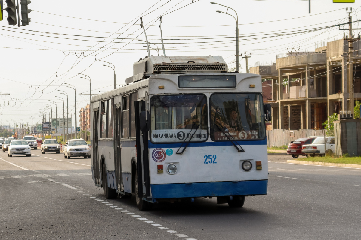 Makhachkala, ZiU-682GM1 (with double first door) № 252