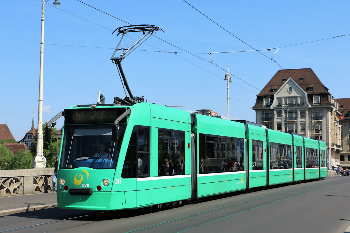 Базель, Siemens Combino № 319