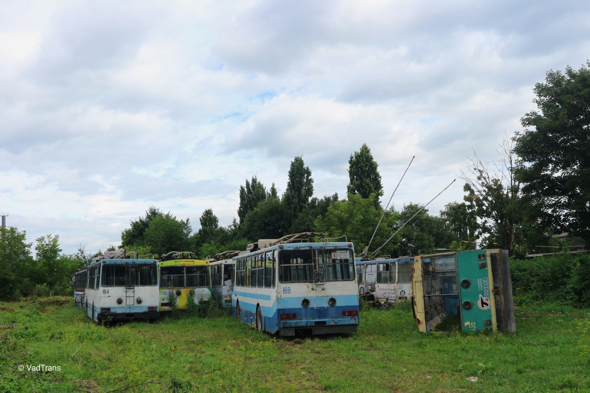 Івано-Франківськ, ЮМЗ Т1Р (Т2П) № 164; Івано-Франківськ, Škoda 14Tr02/6 № 148; Івано-Франківськ, Škoda 14Tr02/6 № 146; Івано-Франківськ, ЮМЗ Т2 № 169; Івано-Франківськ, Škoda 14Tr02/6 № 155; Івано-Франківськ, Škoda 14Tr02 № 136