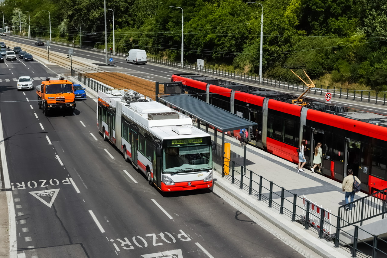 Братислава, Škoda 25Tr Irisbus Citelis № 6703