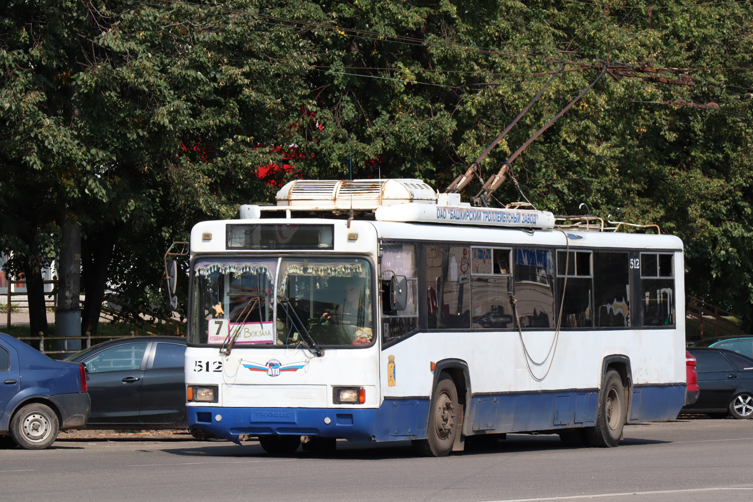 Киров, БТЗ-52764Р № 512