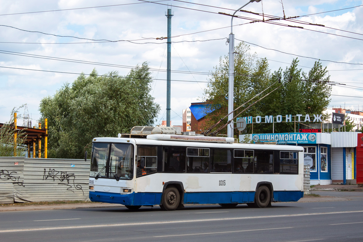 Уфа, БТЗ-52767Р № 1016