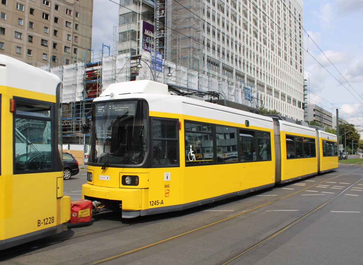 Берлин, BVG GTNO № 1245