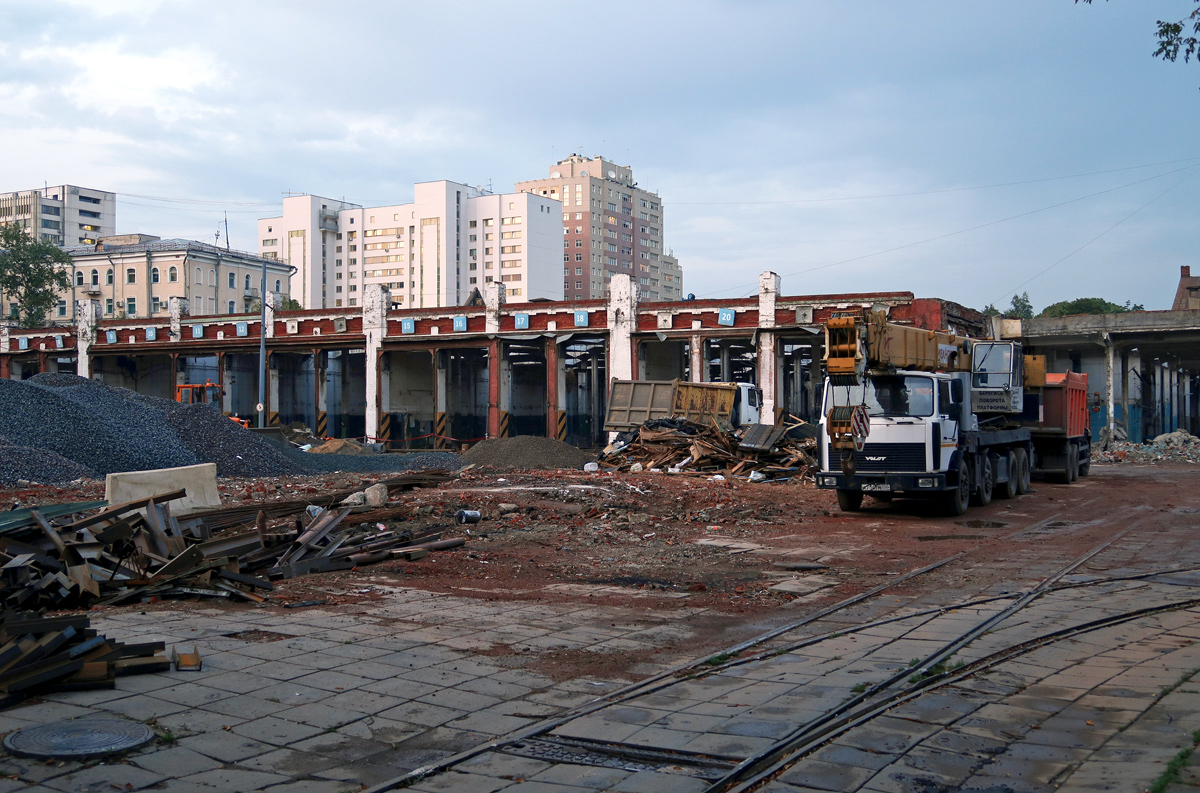 Москва — Реконструкция трамвайного депо имени П.Л. Апакова; Москва — Строительство и ремонты; Москва — Трамвайные депо: [1] имени П. Л. Апакова