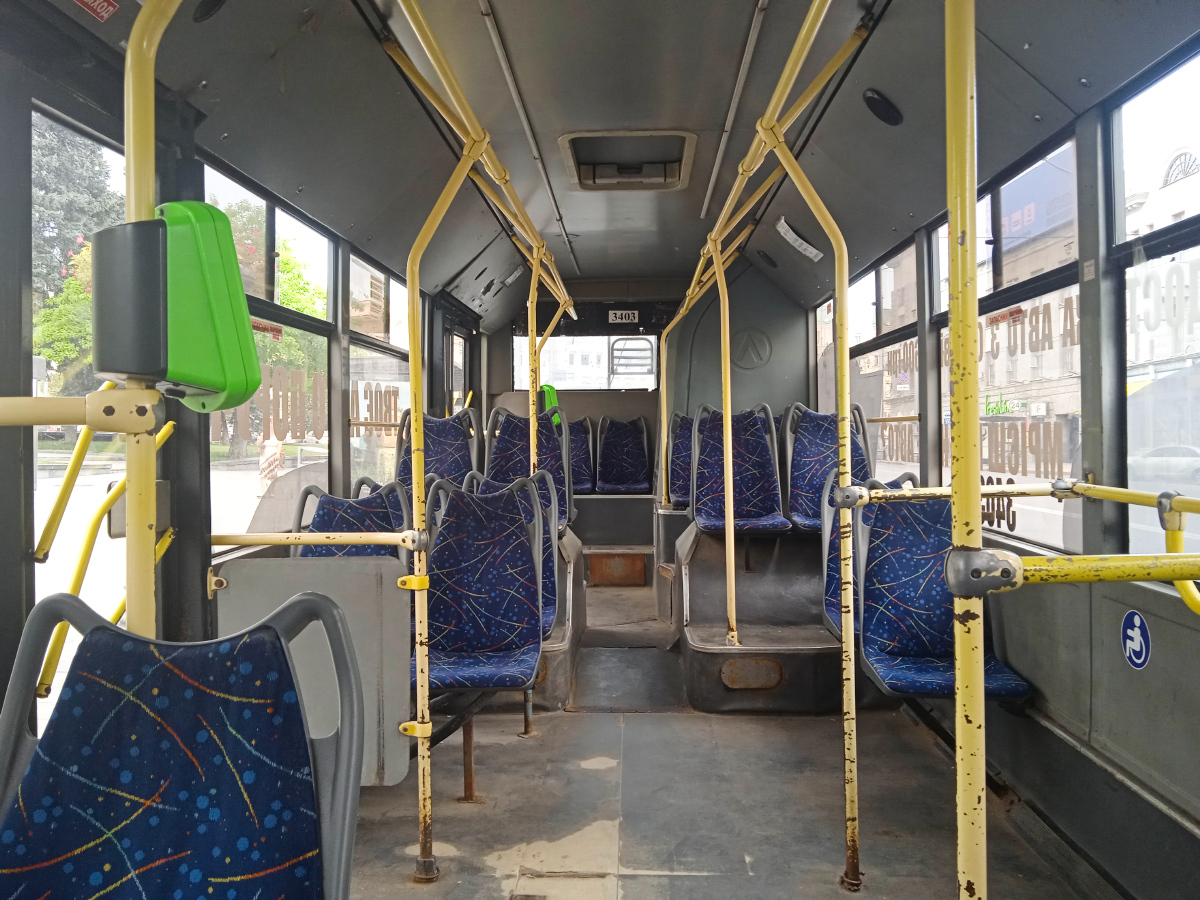 Harkov, LAZ E183A1 — 3403