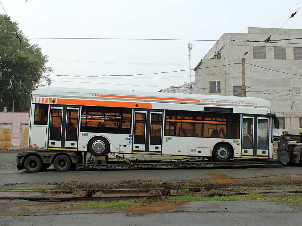 Челябинск, УТТЗ-6241.01 «Горожанин» № 2561