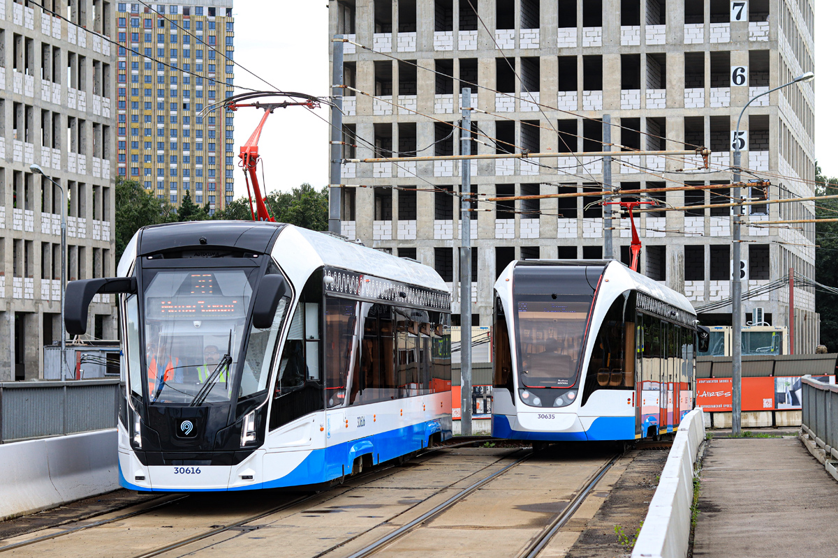 Москва, 71-911ЕМ «Львёнок» № 30616; Москва, 71-911ЕМ «Львёнок» № 30635