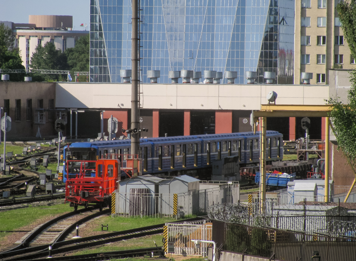 Минск — Метрополитен — Подвижной состав