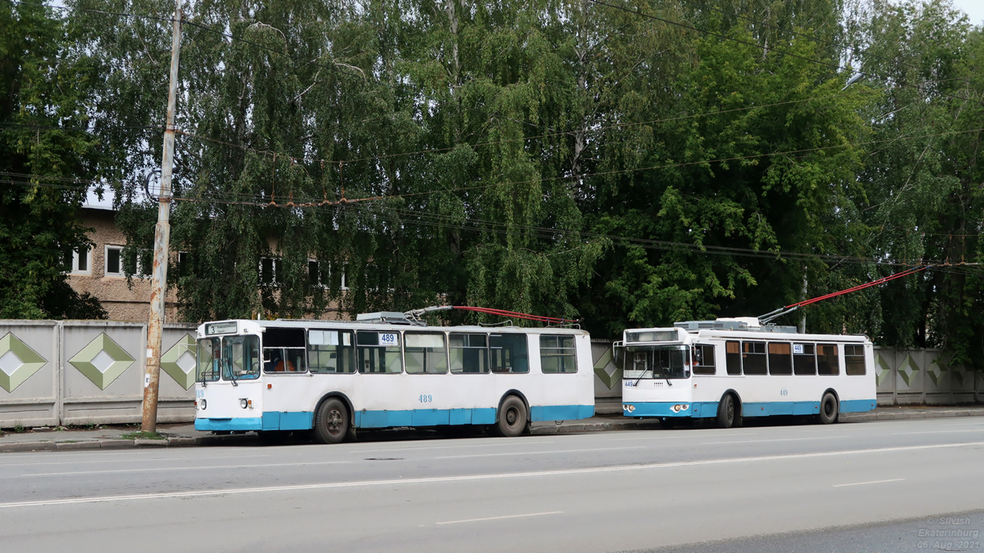 Екатеринбург, ЗиУ-682В-012 [В0А] № 489; Екатеринбург, ЗиУ-682Г-016.02 № 449