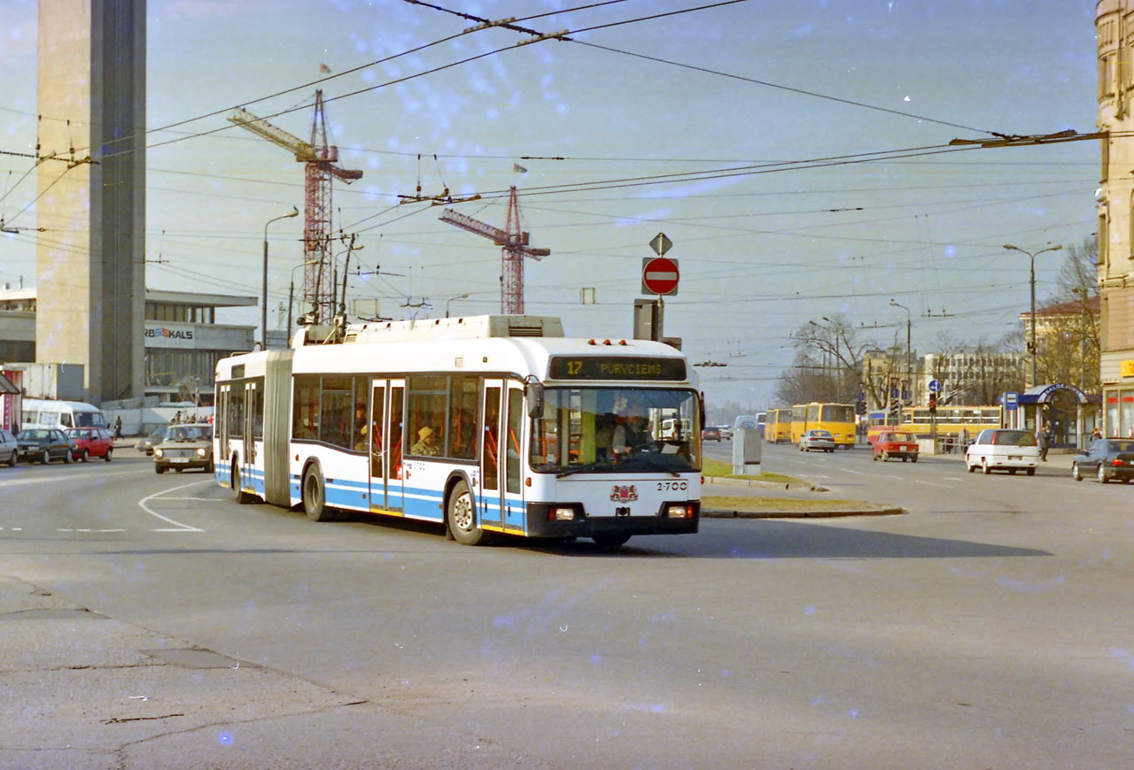 Рига, БКМ 333 № 2-700
