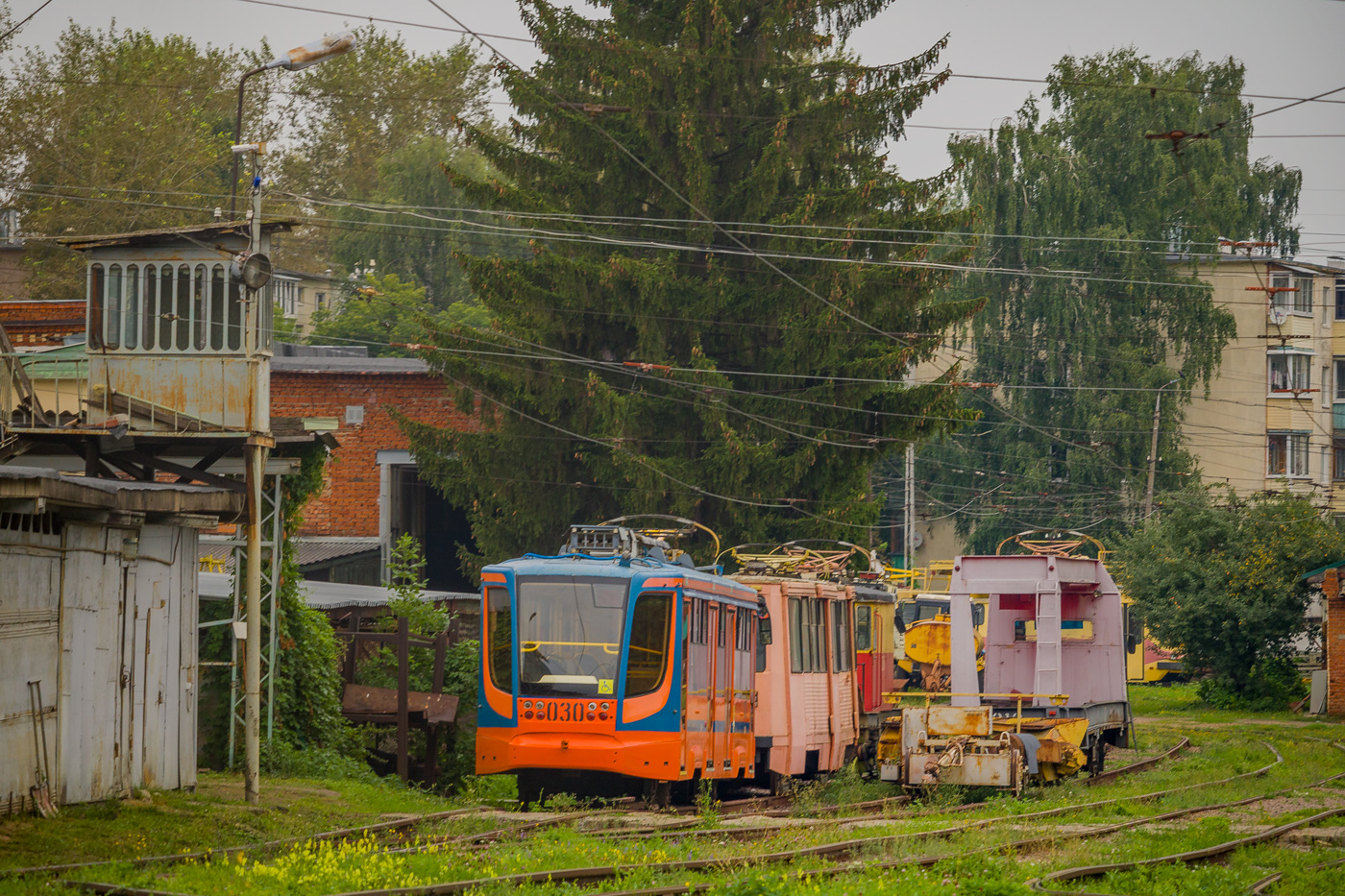 Kolomna, 71-623-02 — 030; Kolomna, VTK-107 — БАРС