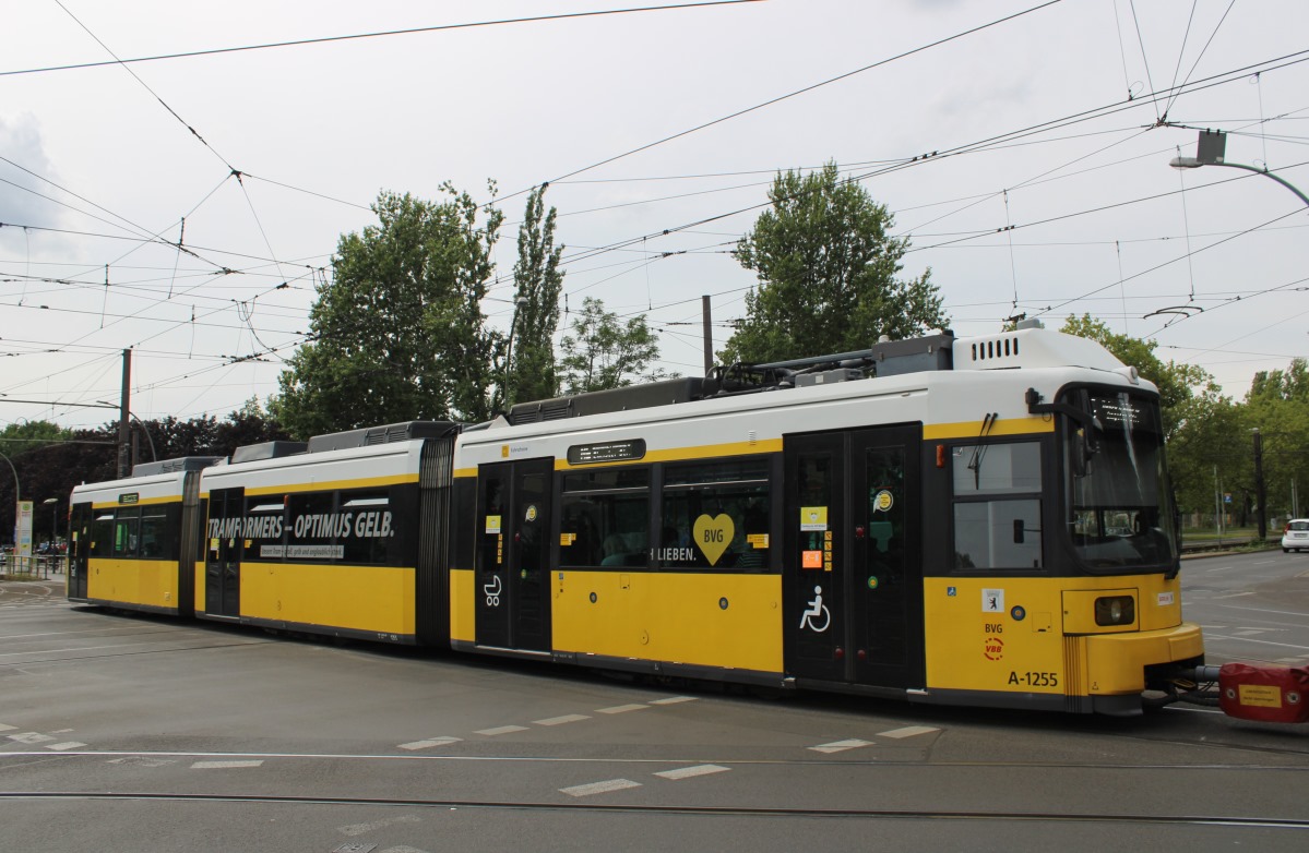 Berlin, BVG GTNO Nr. 1255