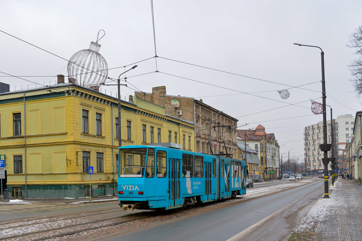 Liepaja, Tatra KT4D N°. 237